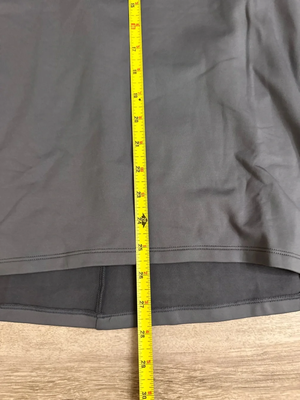 Nike Dri-FIT Gray Quarter Zip Pullover Women’s Medium Athletic Top